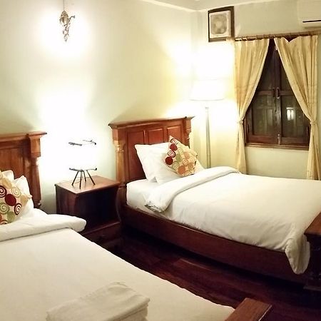 Phounsab Guesthouse Luang Prabang Luaran gambar