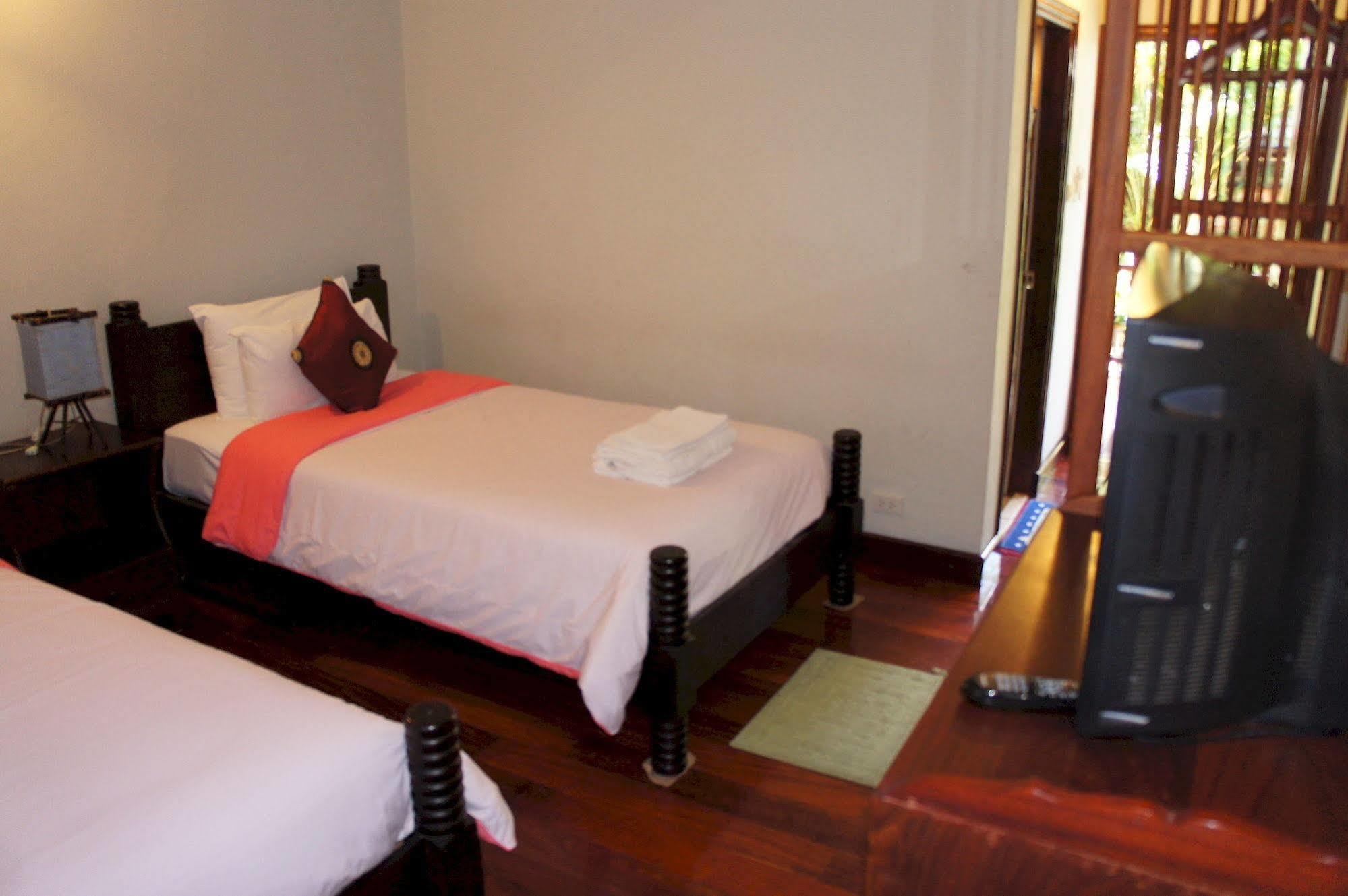 Phounsab Guesthouse Luang Prabang Luaran gambar