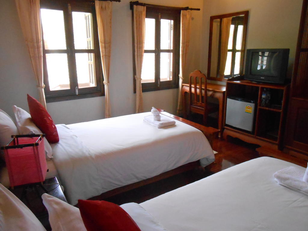 Phounsab Guesthouse Luang Prabang Luaran gambar