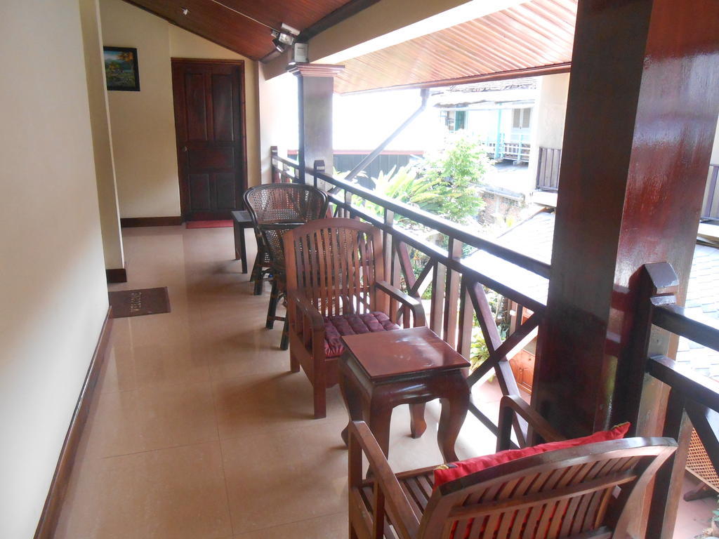 Phounsab Guesthouse Luang Prabang Luaran gambar